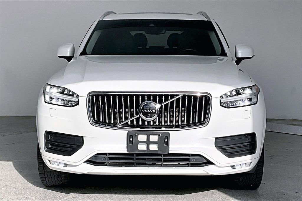 Used 2022 Volvo XC90 T5 Momentum w/ Advanced Package image 5