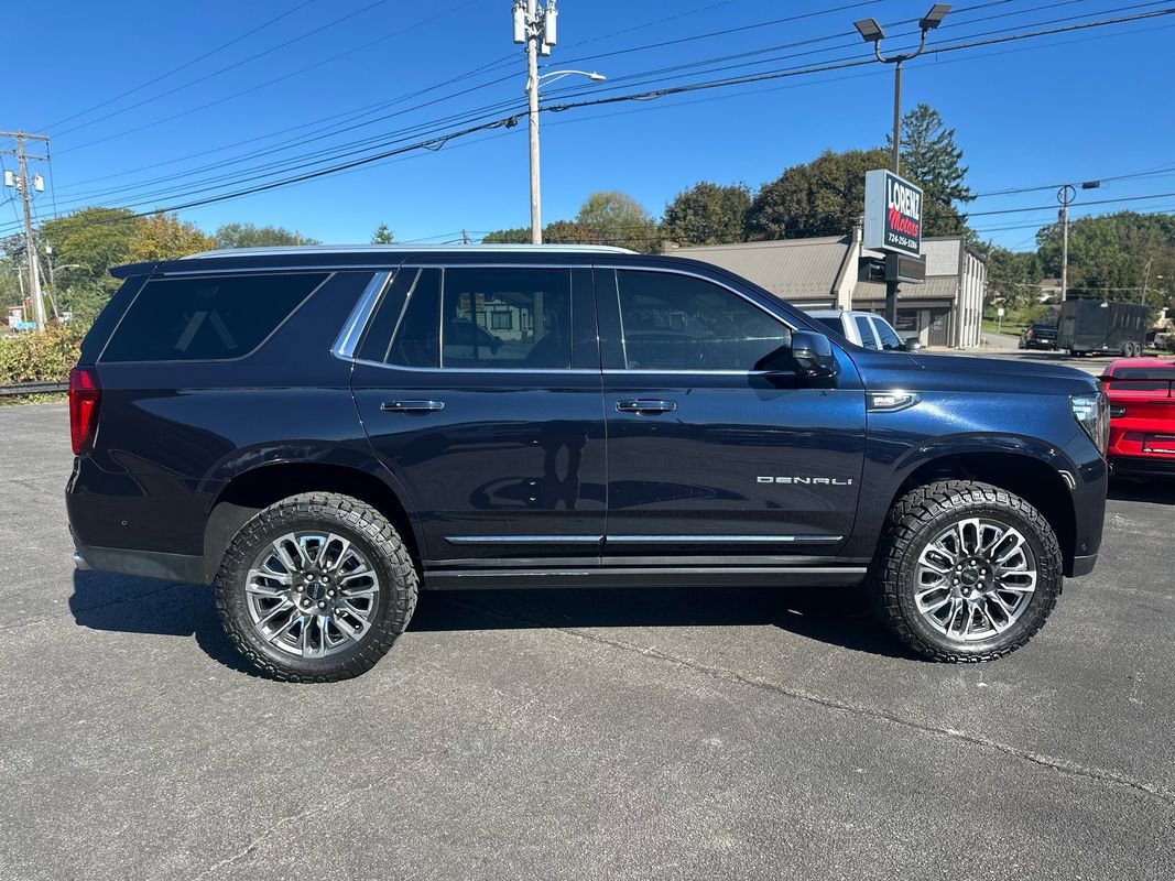 Used 2023 GMC Yukon Denali Ultimate image 2