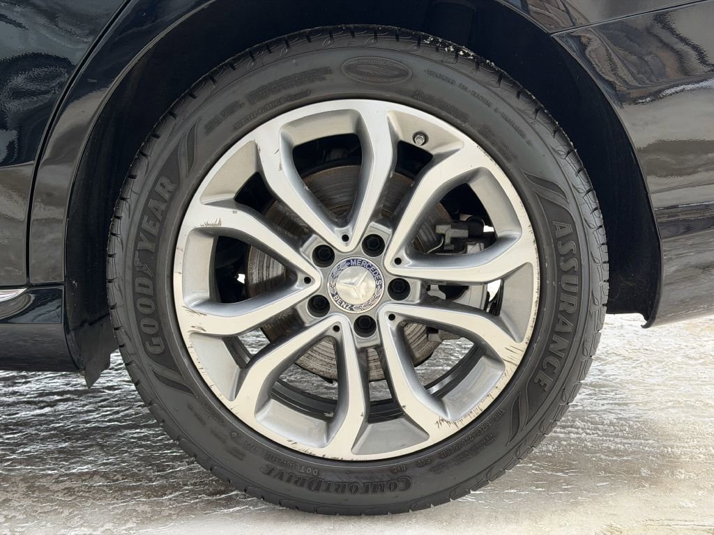 Used 2016 Mercedes-Benz C 300 4MATIC Sedan image 10