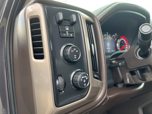 Used 2016 GMC Sierra 2500 Denali w/ Duramax Plus Package image 27