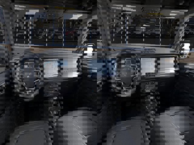 New 2025 Ford Bronco Badlands image 9