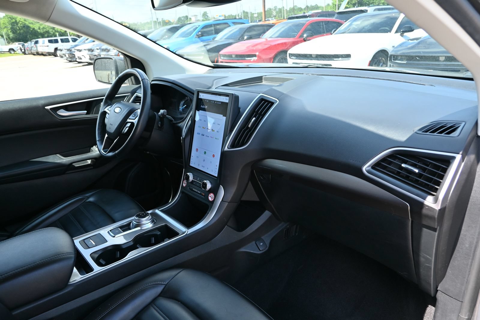 Used 2024 Ford Edge SEL AWD/4WD image 40
