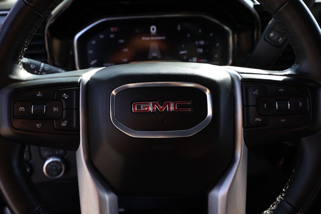Used 2024 GMC Sierra 1500 SLT image 25