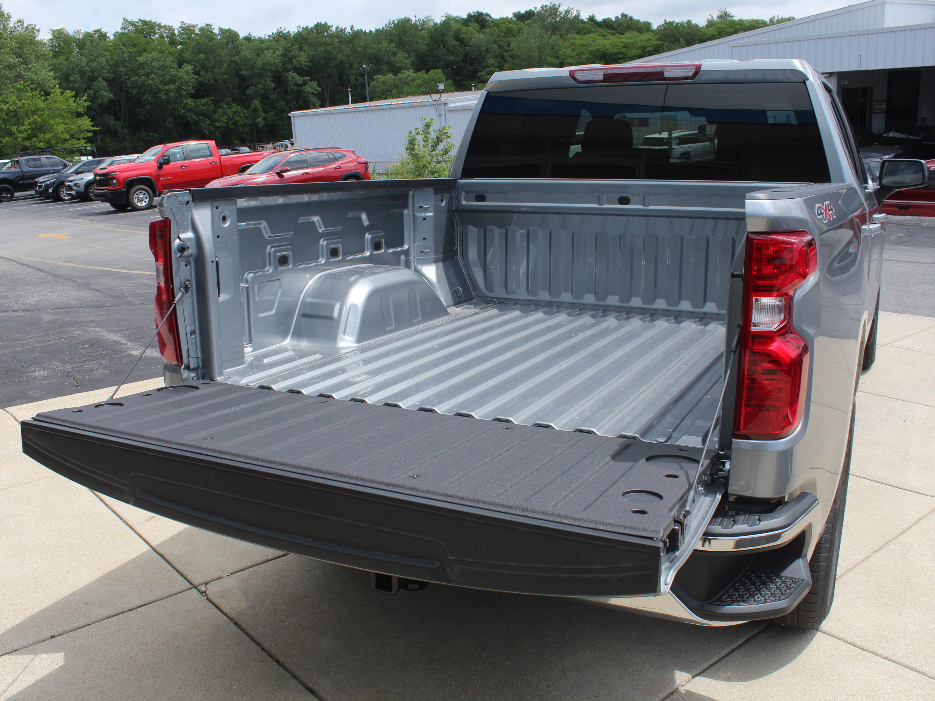 New 2026 Chevrolet Silverado 1500 LT AWD/4WD image 16