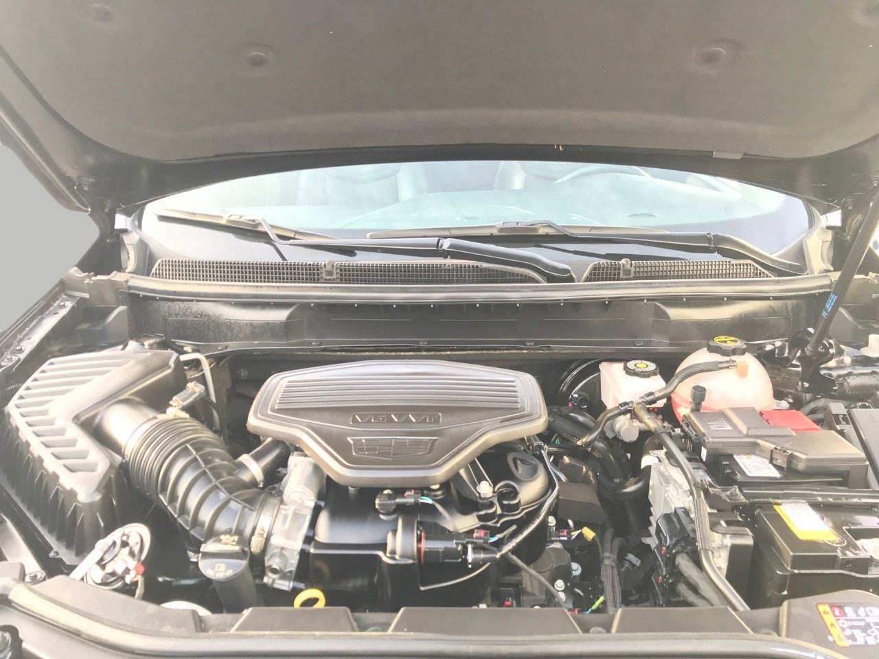 Certified 2025 Cadillac XT5 Premium Luxury image 8