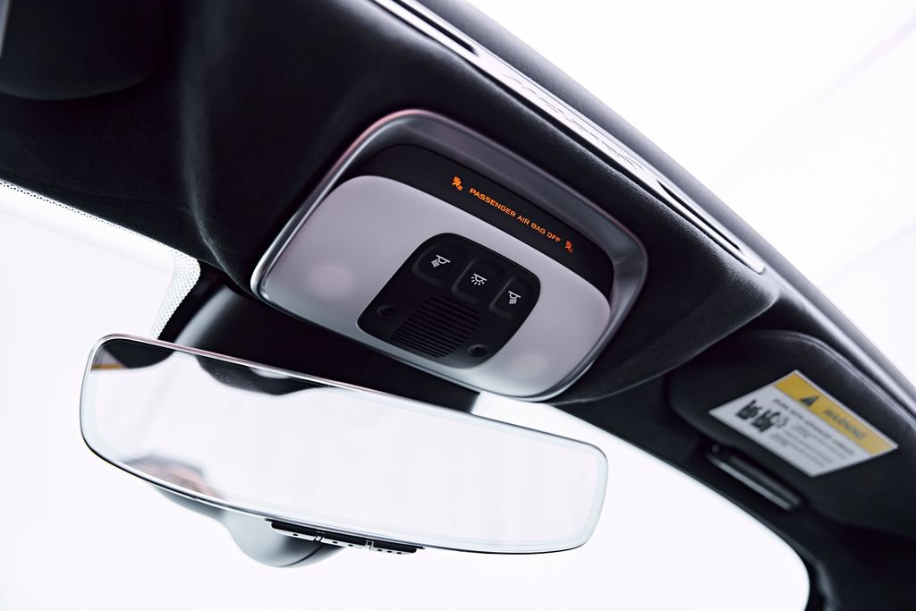 Used 2025 McLaren 750S Spider RWD image 96