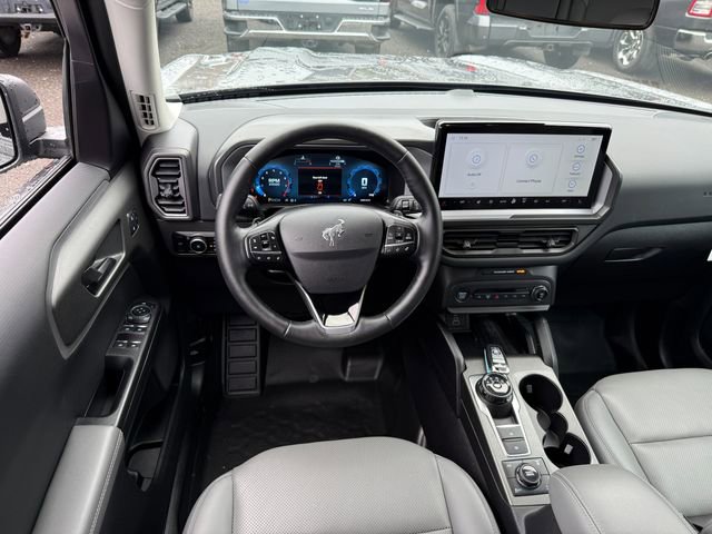 Used 2025 Ford Bronco Sport Badlands image 6