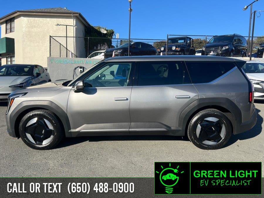 Used 2024 Kia EV9 Light Long Range image 8