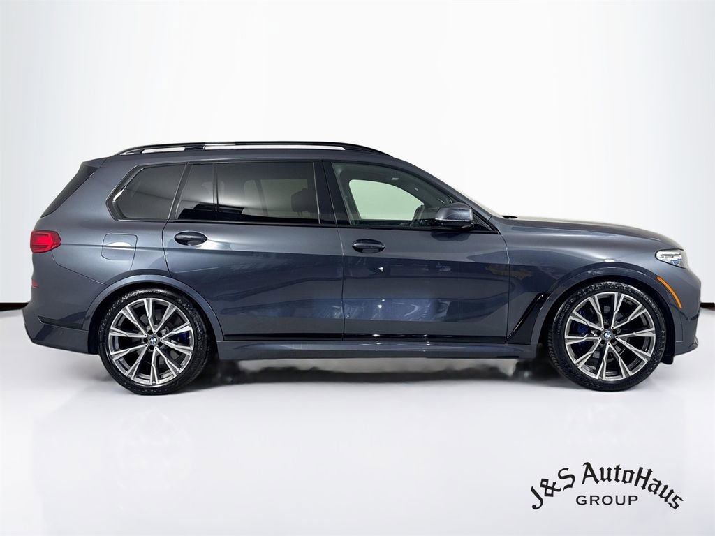 Used 2022 BMW X7 M50i w/ Dynamic Handling Package AWD/4WD image 8