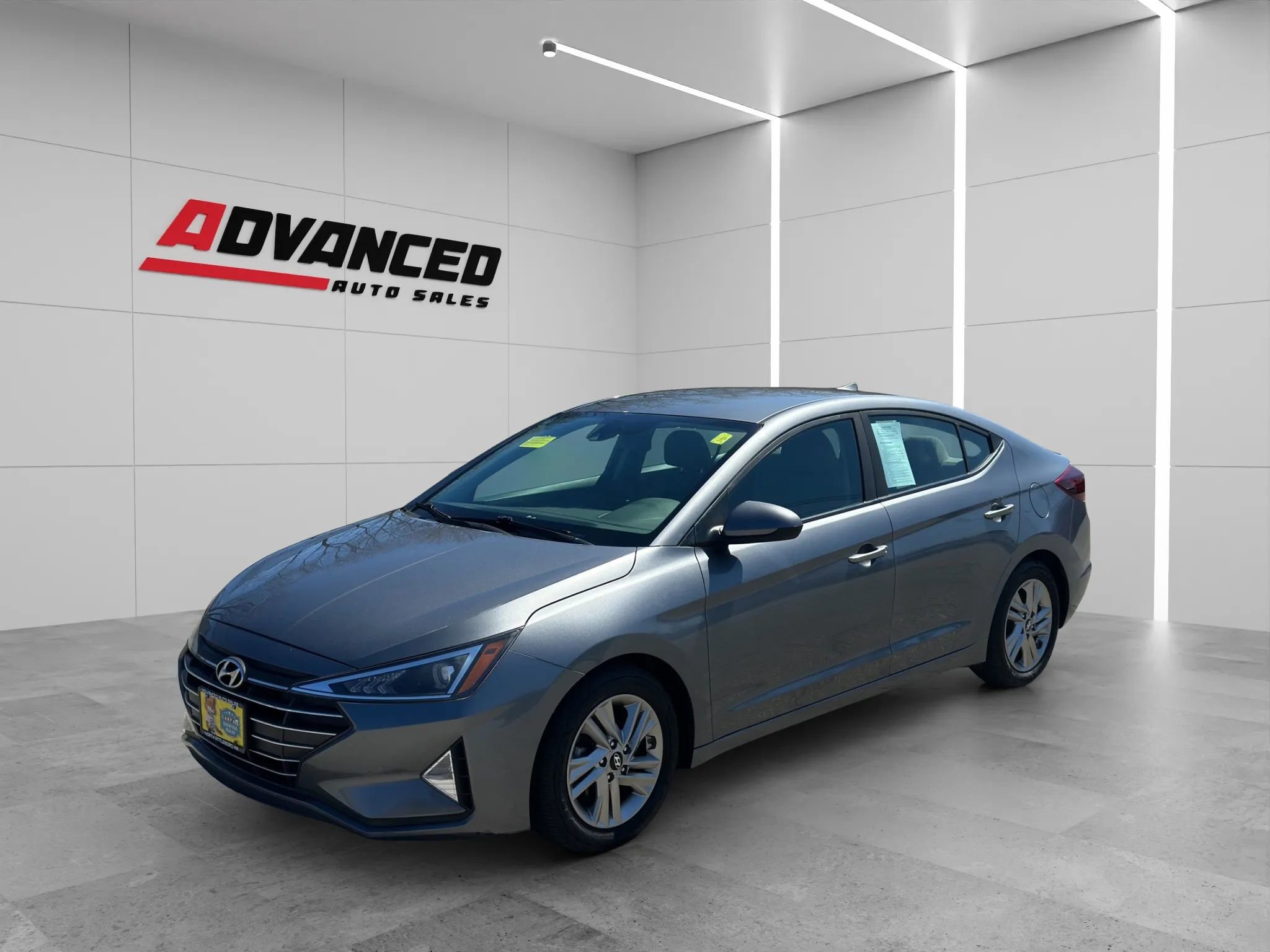 Used 2019 Hyundai Elantra SEL FWD image 3