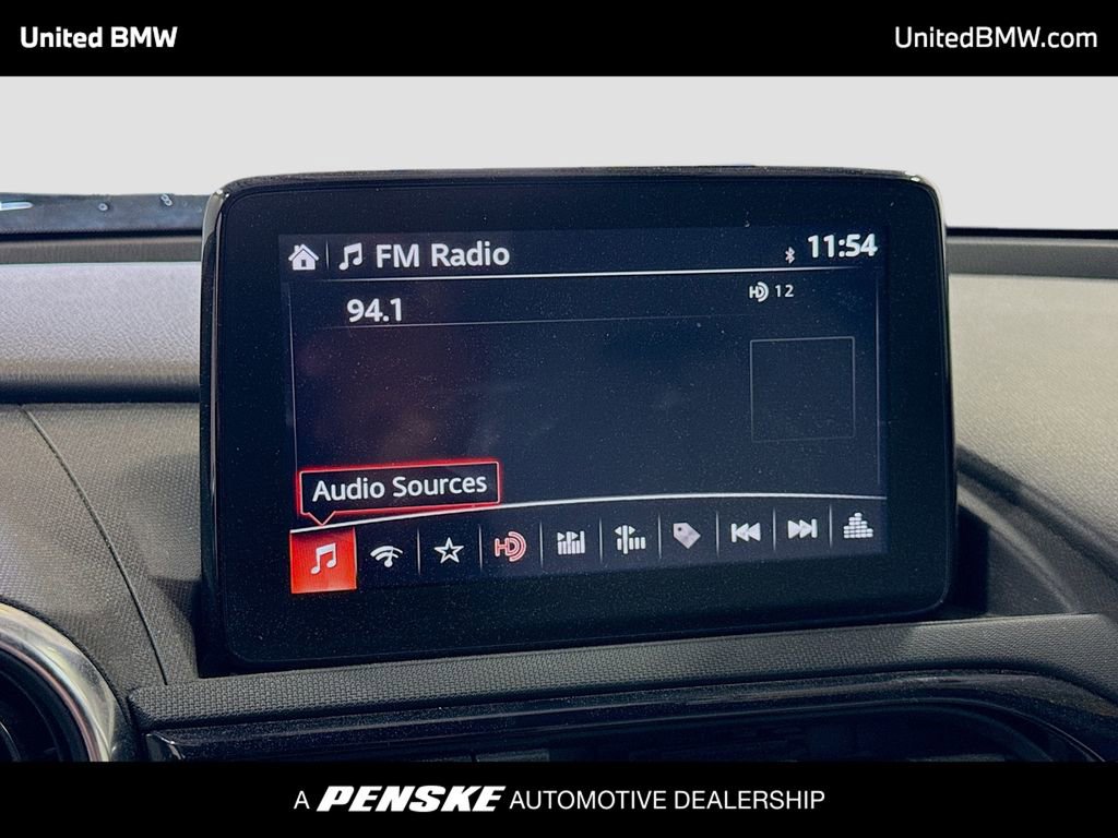Used 2021 MAZDA MX-5 Miata RF Grand Touring RWD image 8