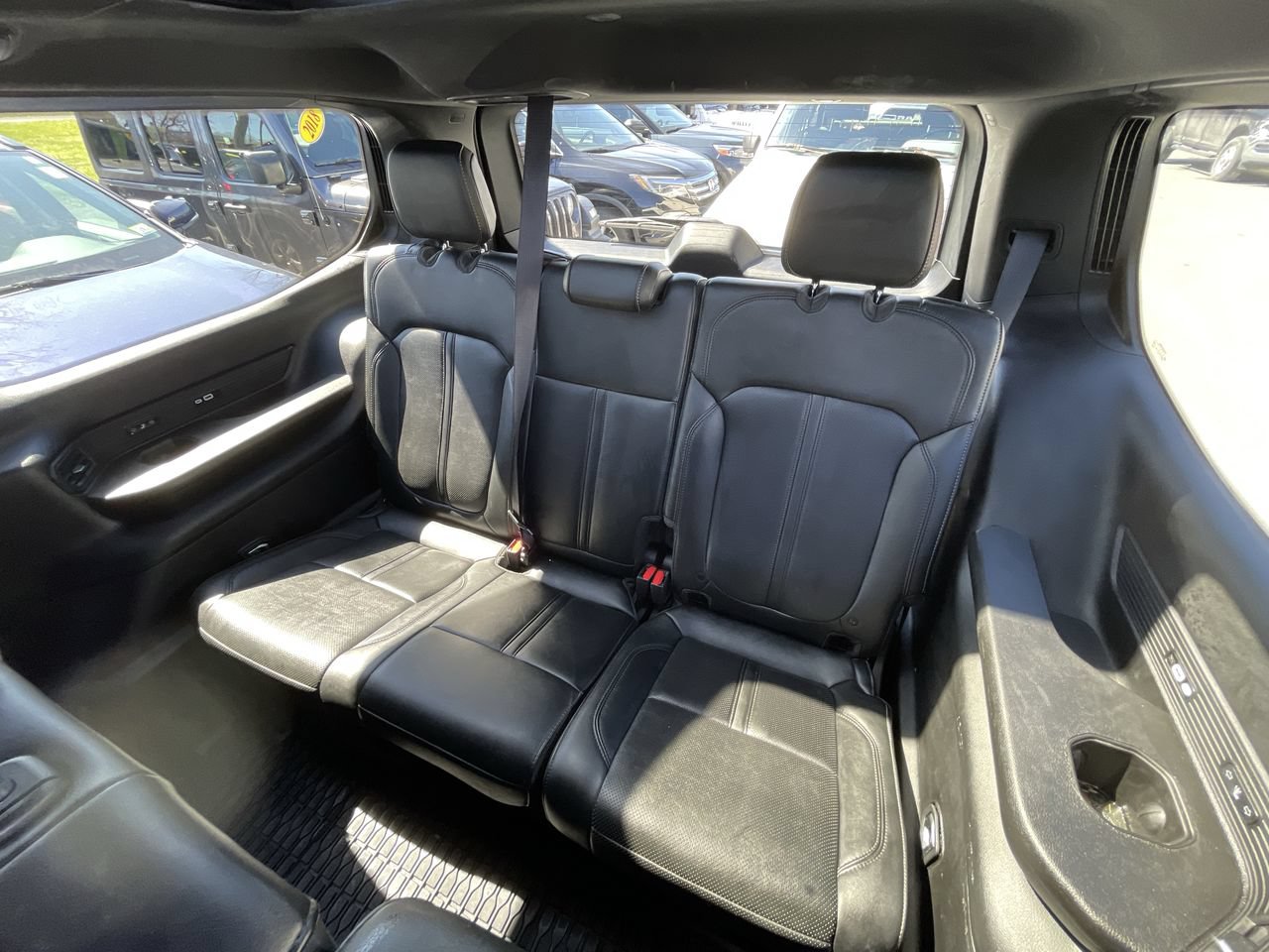 Used 2024 Jeep Wagoneer Series II AWD/4WD image 24