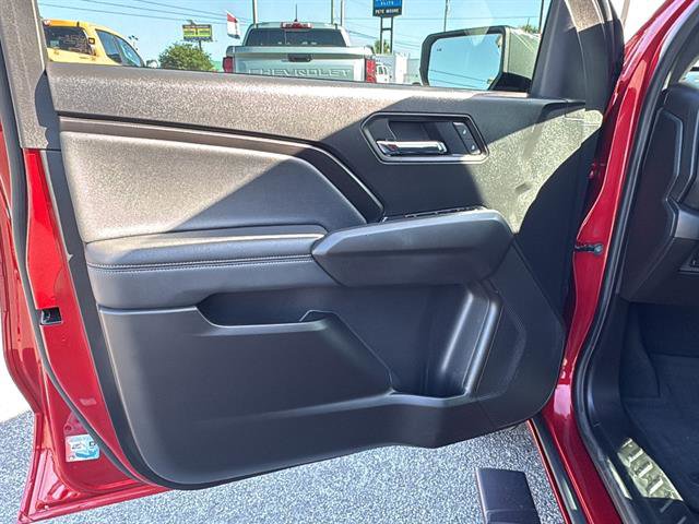 Used 2025 Chevrolet Colorado LT w/ Advanced Trailering Package RWD image 25