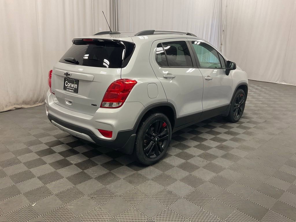 Used 2019 Chevrolet Trax LT w/ Redline Edition AWD/4WD video 2