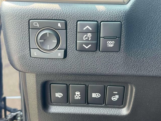 Used 2021 Lexus GX 460 Premium AWD/4WD image 25