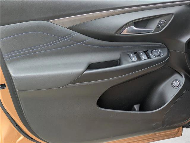 Used 2024 Buick Envista Sport Touring w/ Convenience I Package FWD image 10