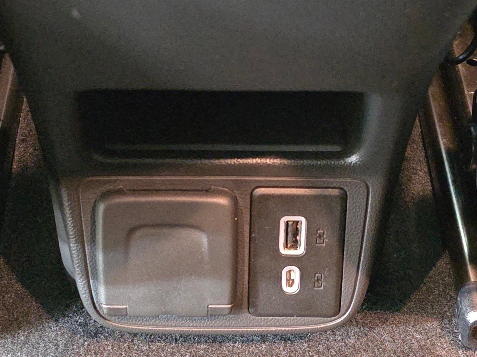 Used 2024 Chevrolet TrailBlazer LT w/ Convenience Package image 19