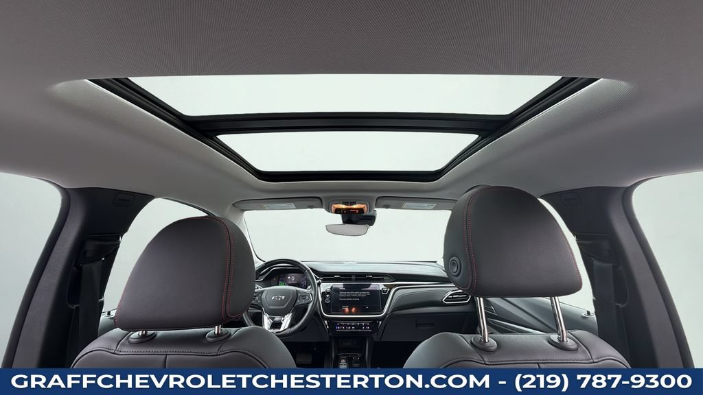 Used 2023 Chevrolet Bolt EUV Premier w/ Sun & Sound Package FWD image 44