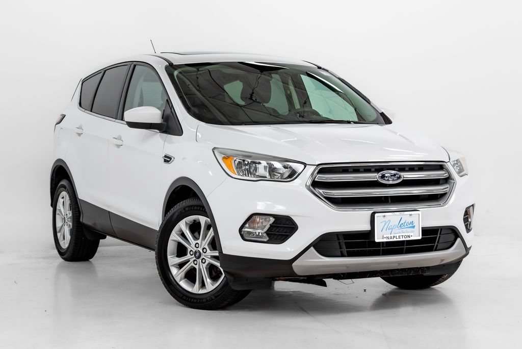 Used 2017 Ford Escape SE FWD image 6