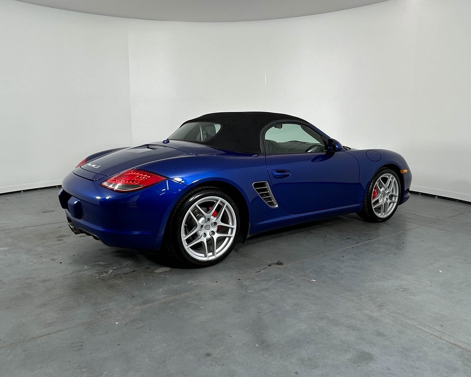 Used 2009 Porsche Boxster S RWD image 7