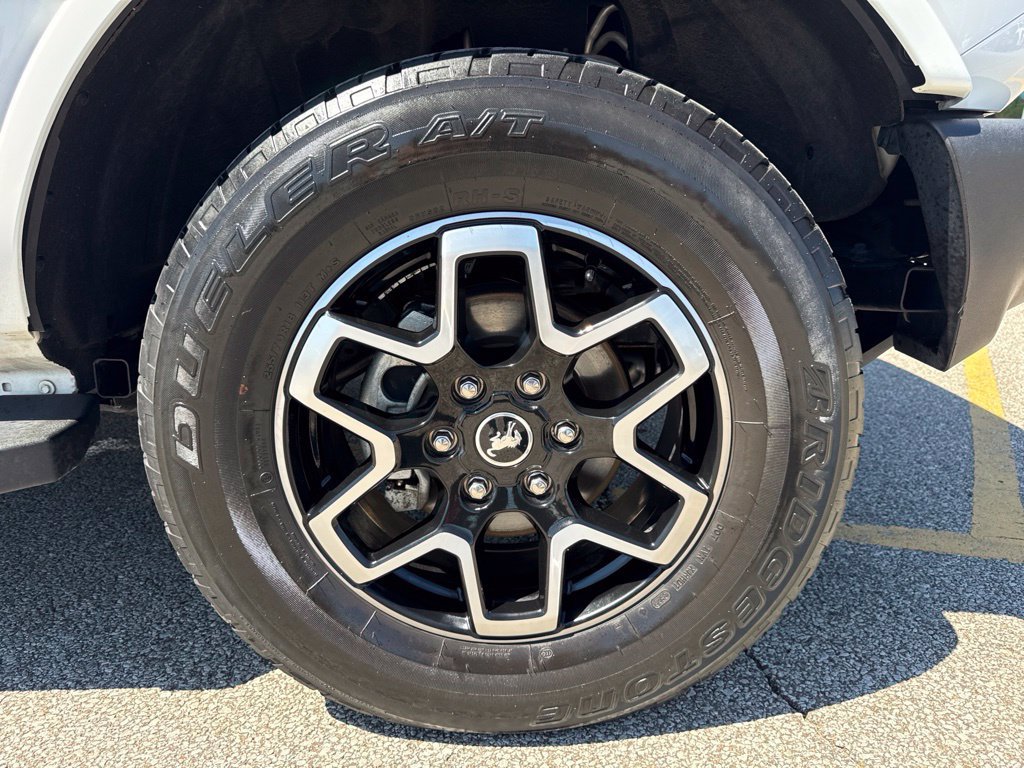 Used 2023 Ford Bronco Outer Banks AWD/4WD image 39