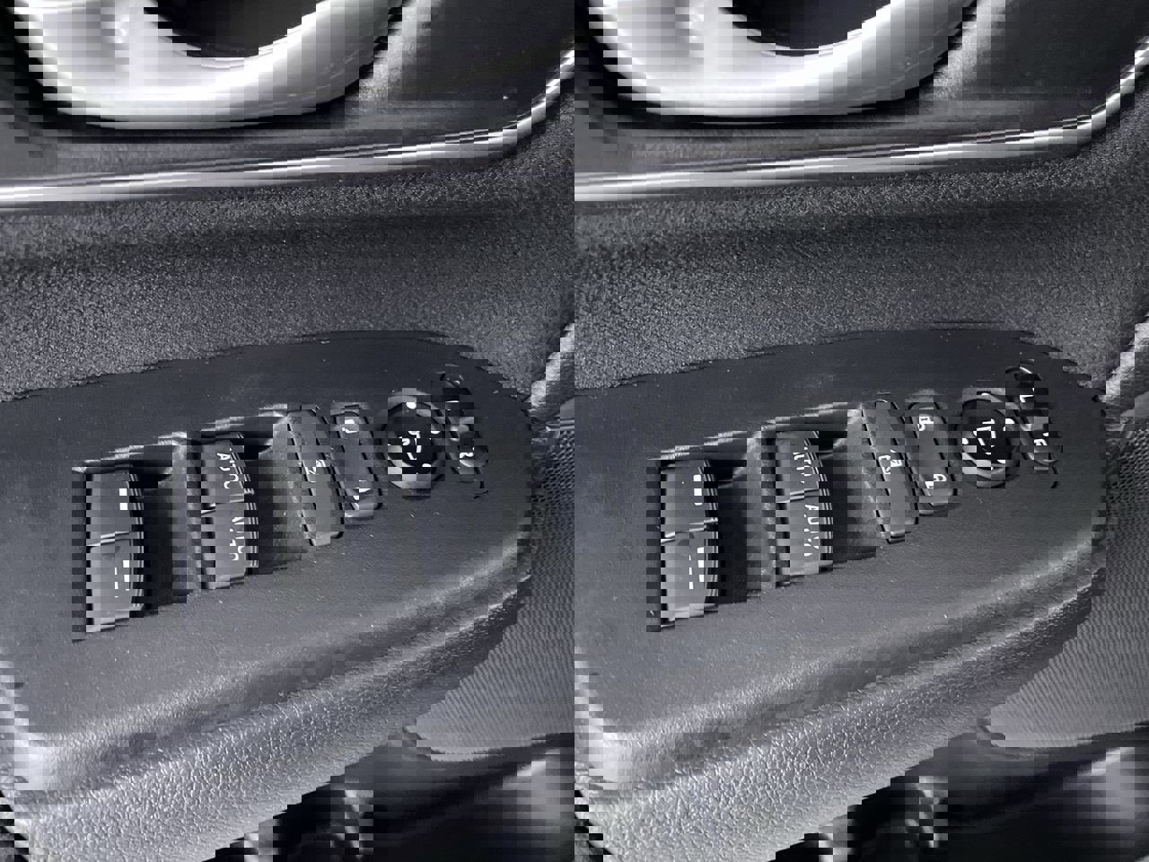 Used 2019 Honda CR-V EX image 11