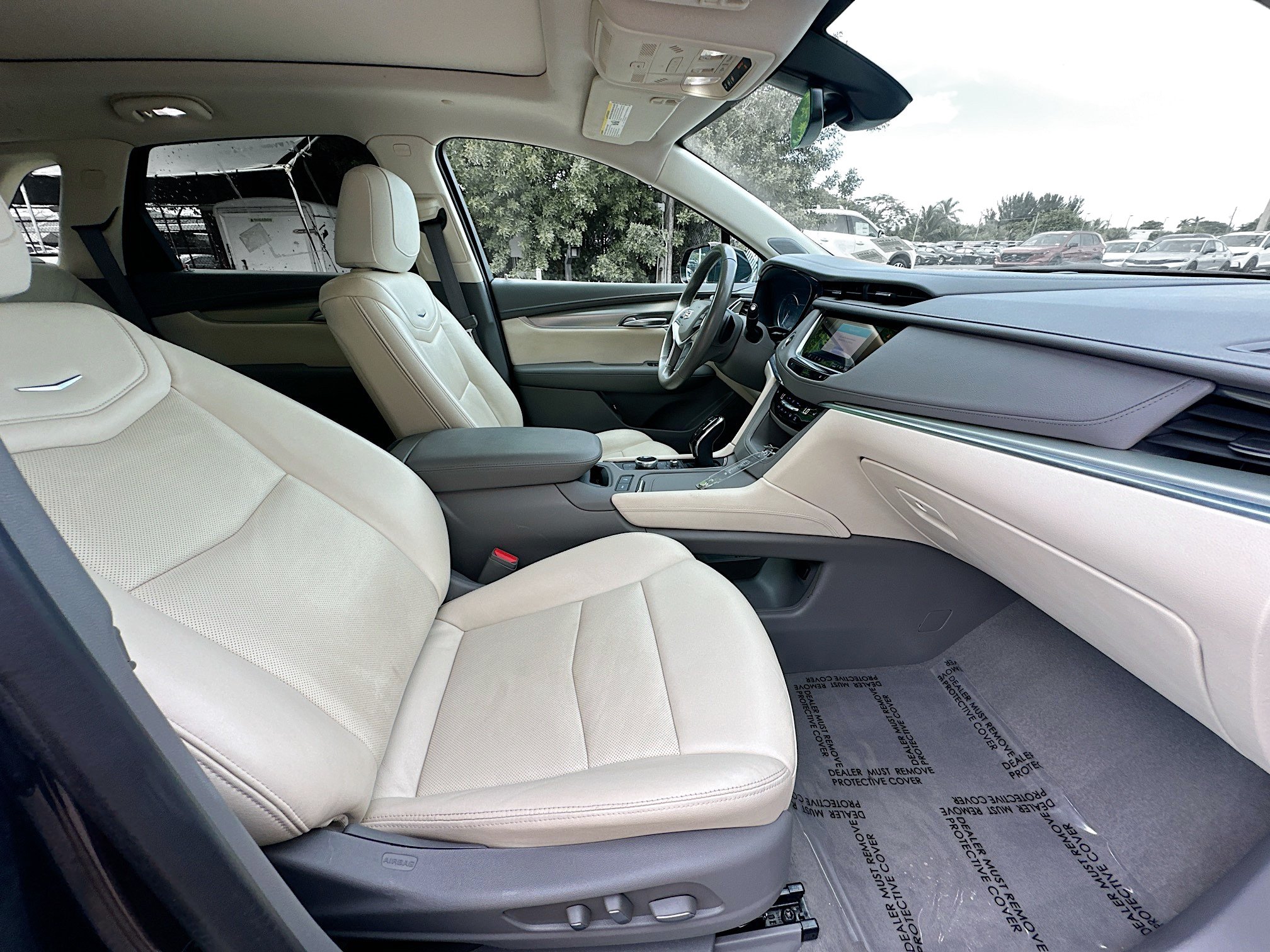 Used 2023 Cadillac XT5 Premium Luxury FWD image 31