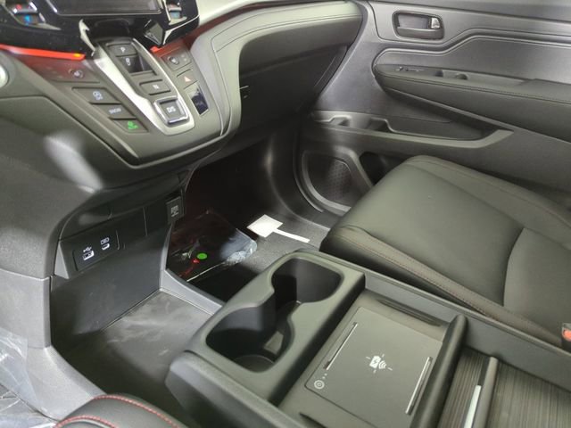 New 2026 Honda Odyssey Sport-L image 17