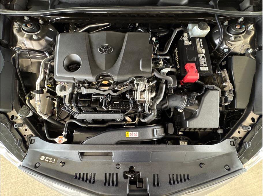 Used 2020 Toyota Camry SE image 27