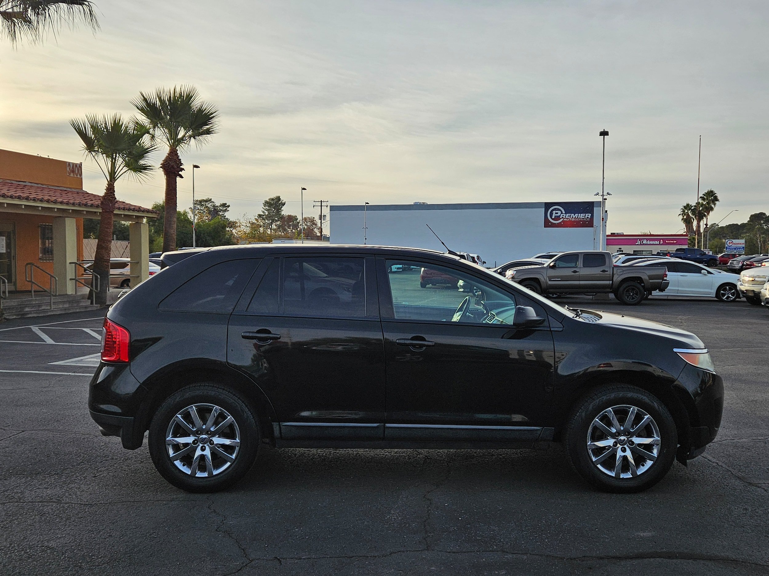 Used 2013 Ford Edge SEL FWD image 6
