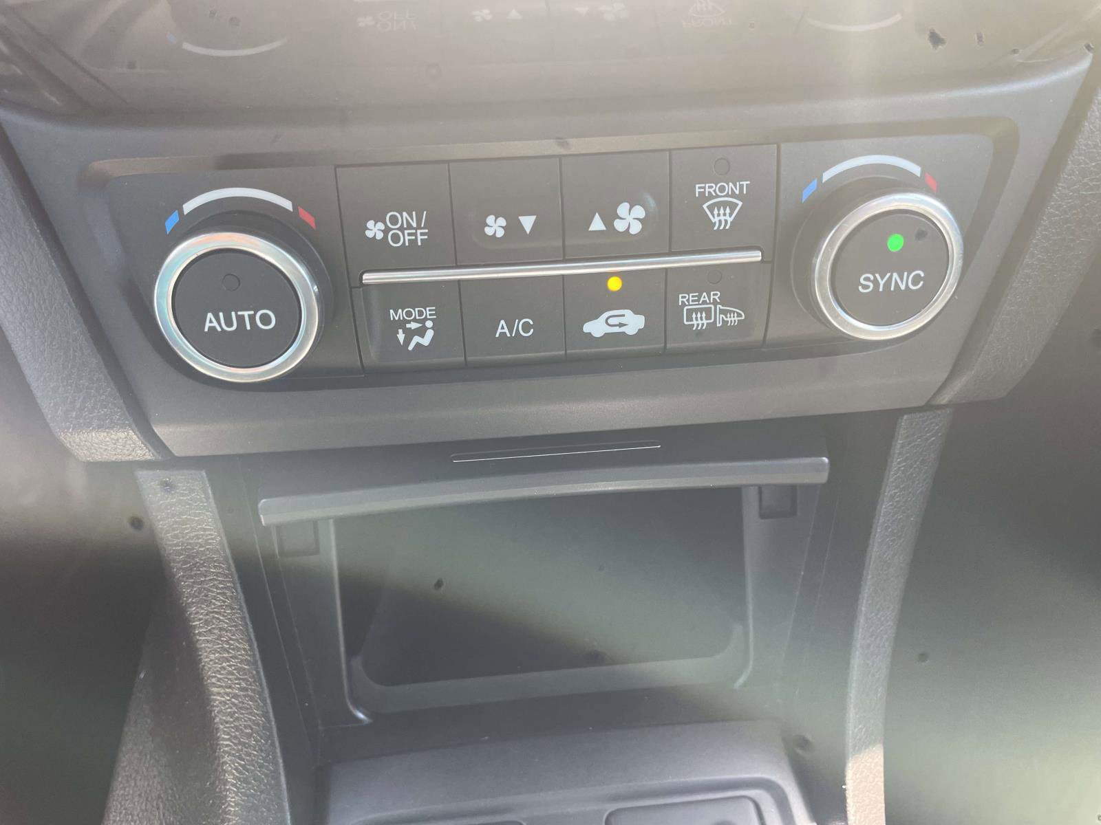 Used 2019 Acura ILX FWD image 25