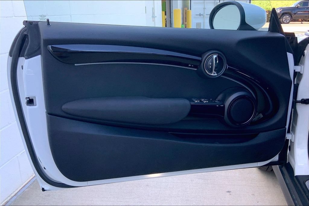 Used 2023 MINI Cooper S FWD image 23