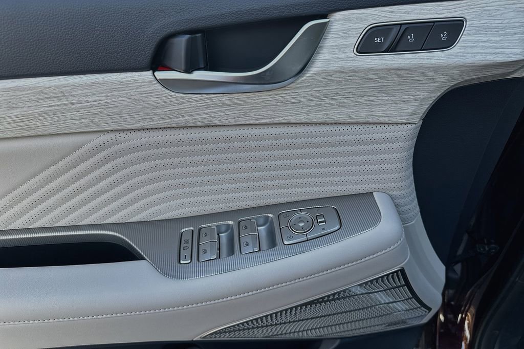 New 2023 Hyundai Palisade Calligraphy FWD image 8