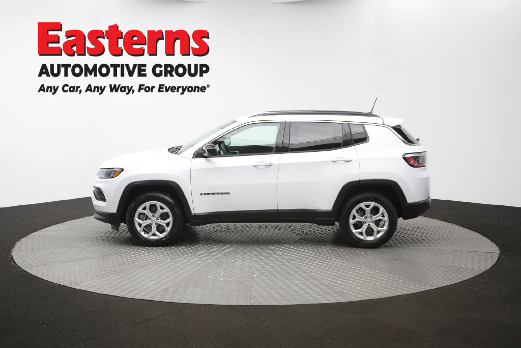 Used 2024 Jeep Compass Latitude AWD/4WD image 62