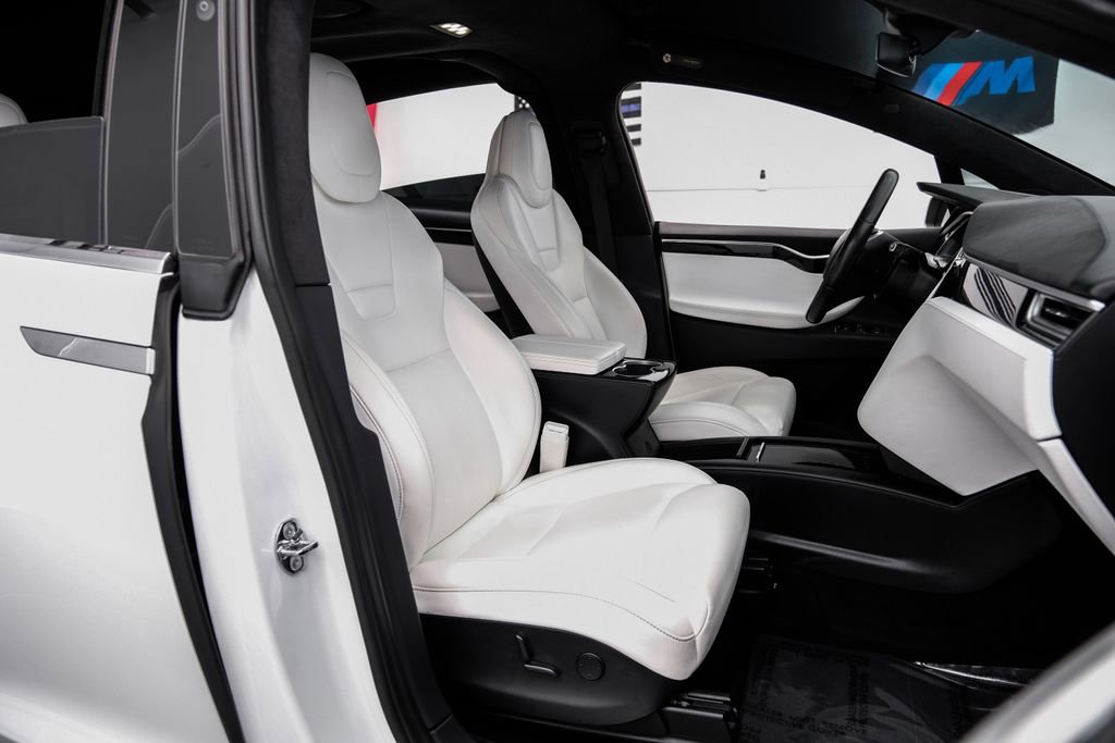 Used 2017 Tesla Model X 75D AWD/4WD image 41