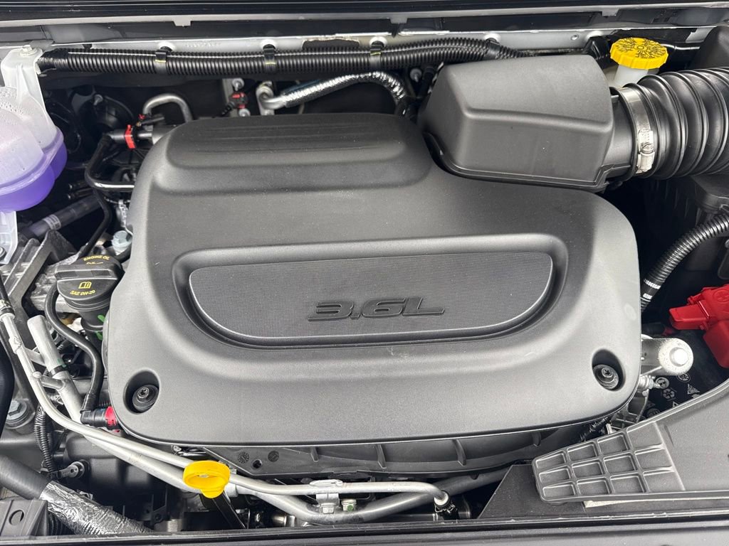 New 2026 Chrysler Pacifica Pinnacle image 36