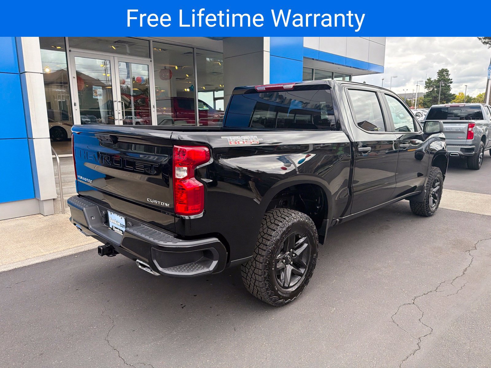 New 2026 Chevrolet Silverado 1500 Custom Trail Boss AWD/4WD image 6