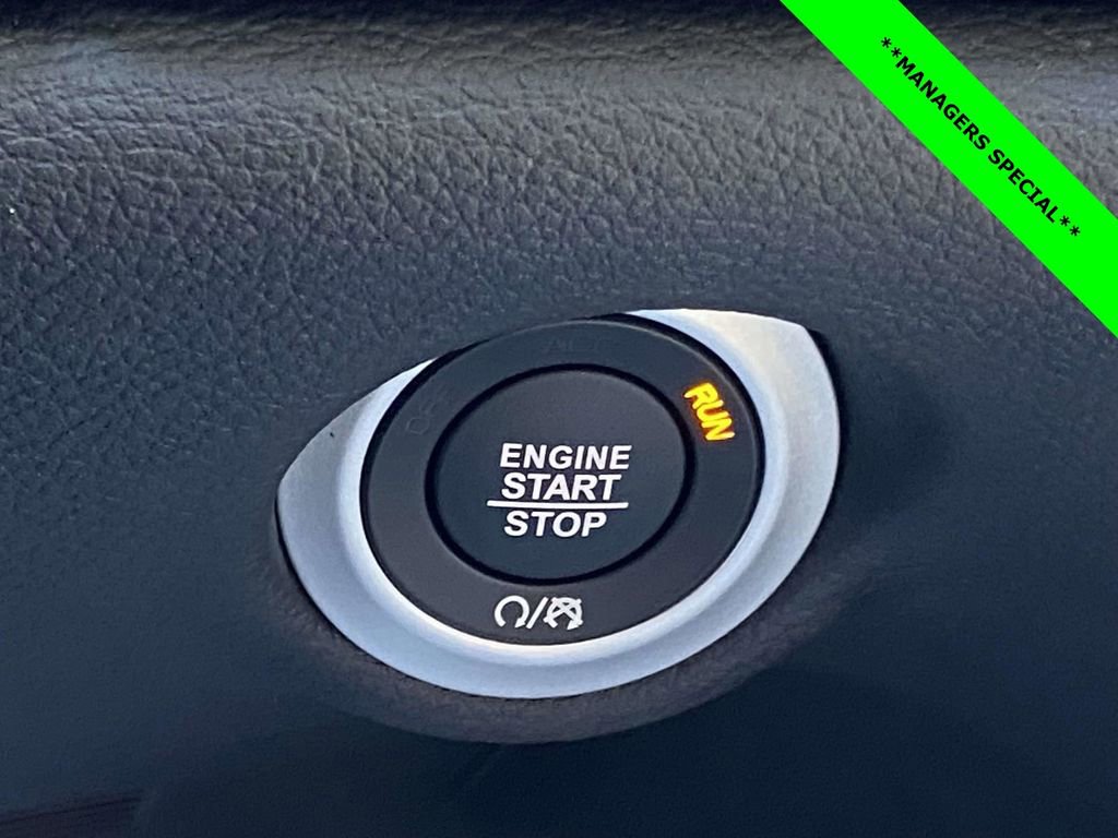 New 2026 Chrysler Pacifica Select image 20