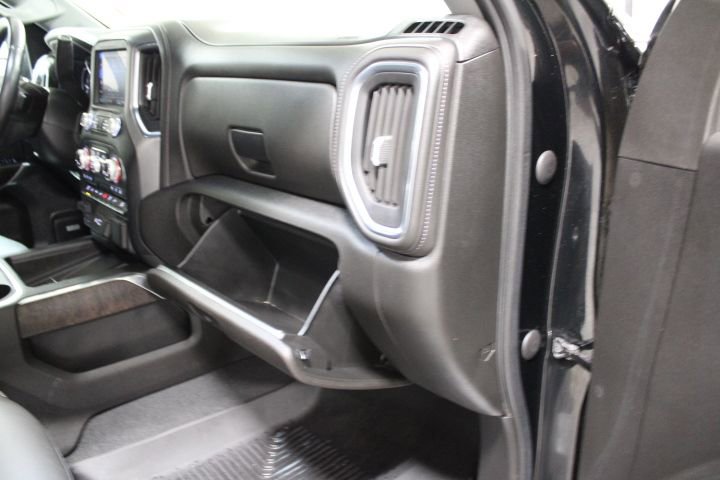 Certified 2022 GMC Sierra 3500 Denali image 28