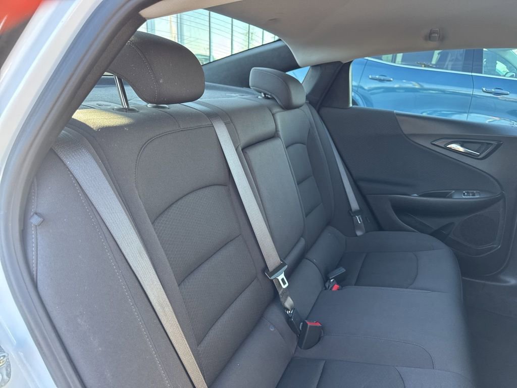 Used 2023 Chevrolet Malibu LT image 24