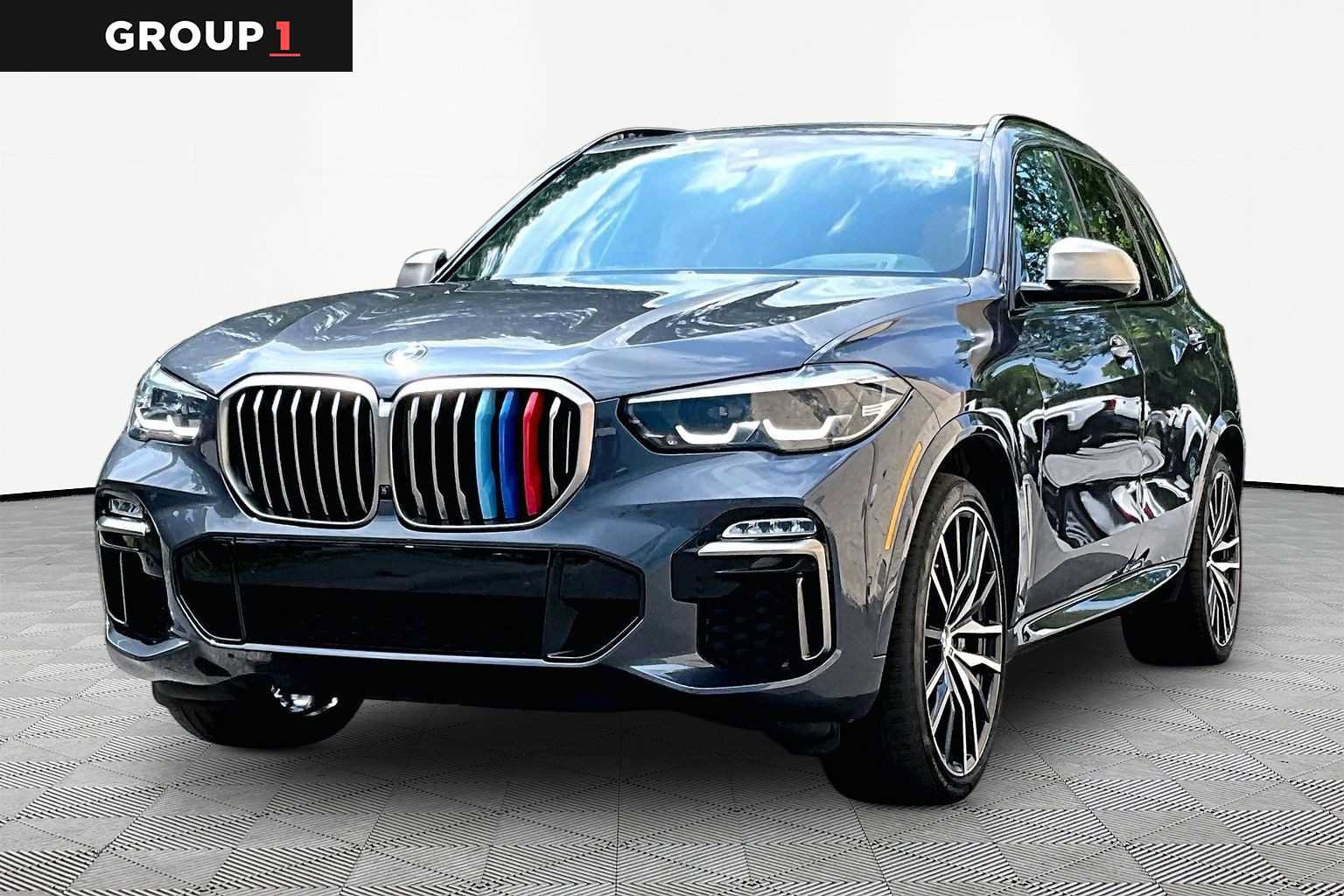 Used 2021 BMW X5 M50i w/ Premium Package AWD/4WD image 1
