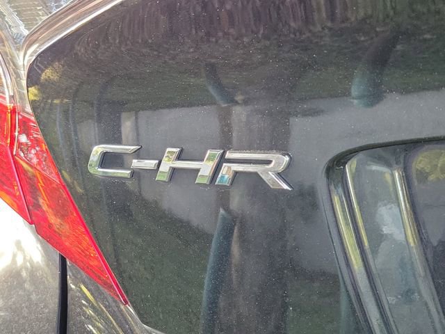 Used 2019 Toyota C-HR XLE FWD image 10