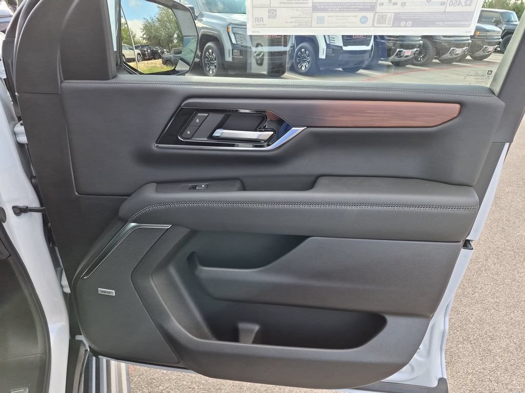 New 2026 GMC Yukon XL Denali w/ Denali Reserve Package AWD/4WD image 44