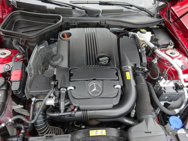 Used 2015 Mercedes-Benz SLK 250 image 18
