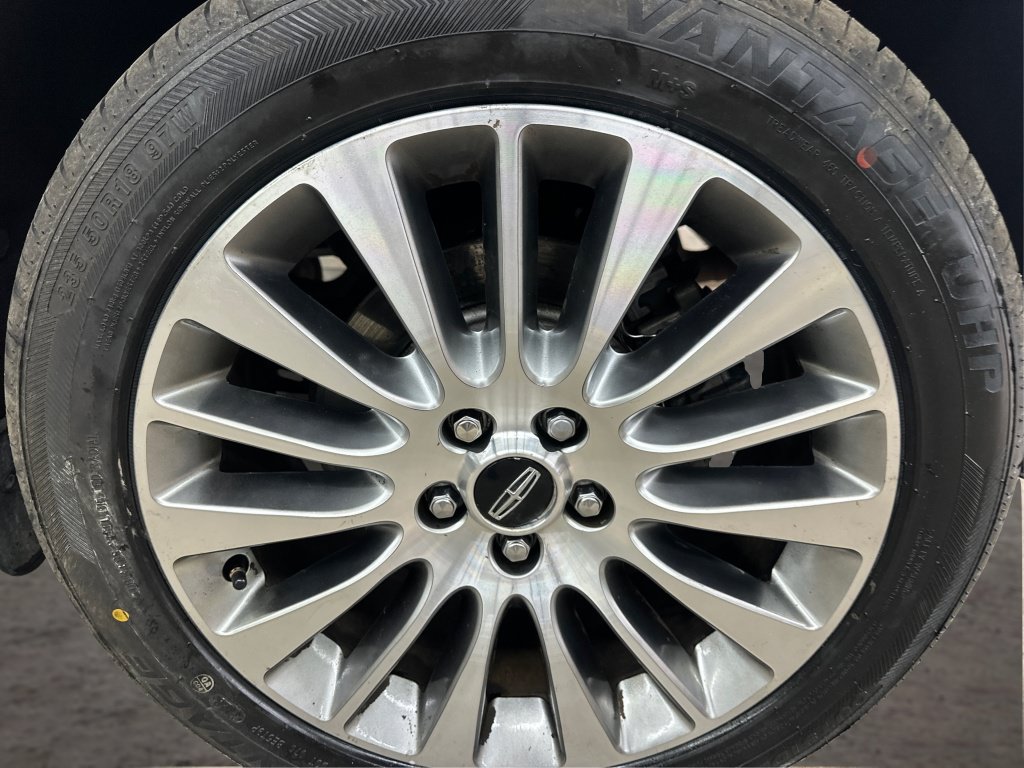 Used 2017 Lincoln MKC Reserve AWD/4WD image 18