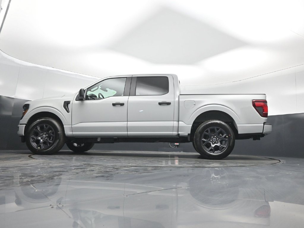New 2026 Ford F150 STX w/ Equipment Group 200A RWD image 7