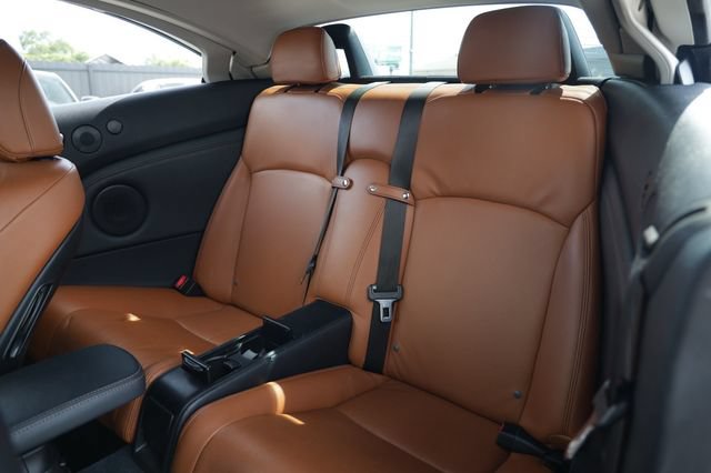 Used 2011 Lexus IS 350C w/ Luxury Pkg RWD image 11