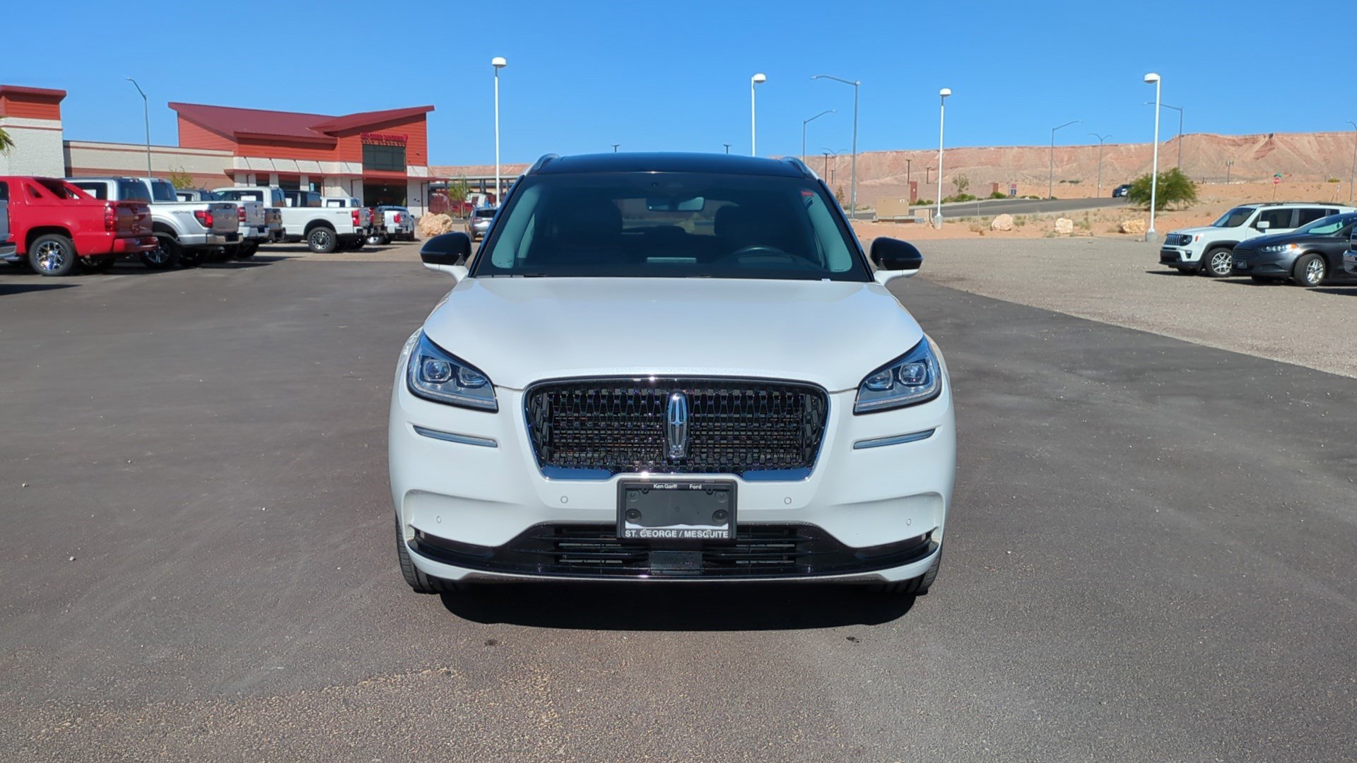 Used 2022 Lincoln Corsair Reserve w/ Equipment Group 201A AWD/4WD image 9