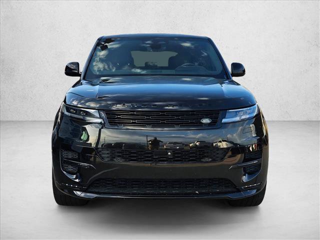 Used 2024 Land Rover Range Rover Sport Dynamic SE AWD/4WD image 2