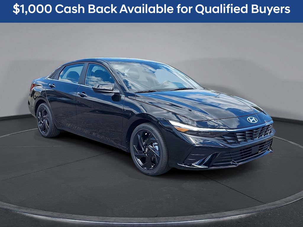 New 2026 Hyundai Elantra SEL Sport Premium FWD image 2